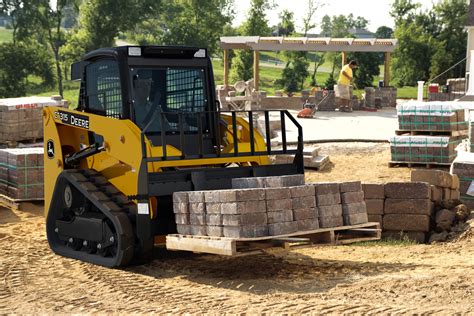 John Deere Expands Compact Track Loader Line With CT315